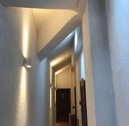 Tiny Charming Close To The Slopes