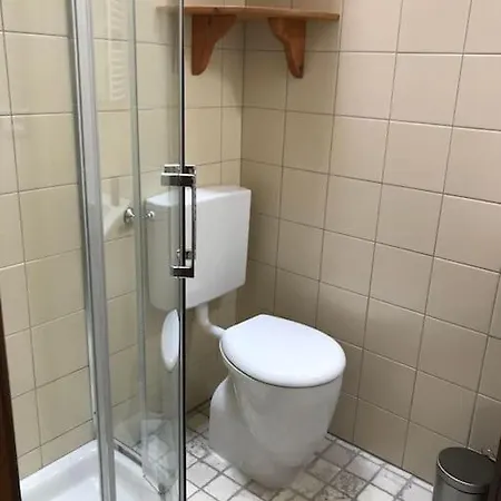 Tiny Charming Close To The Slopes *